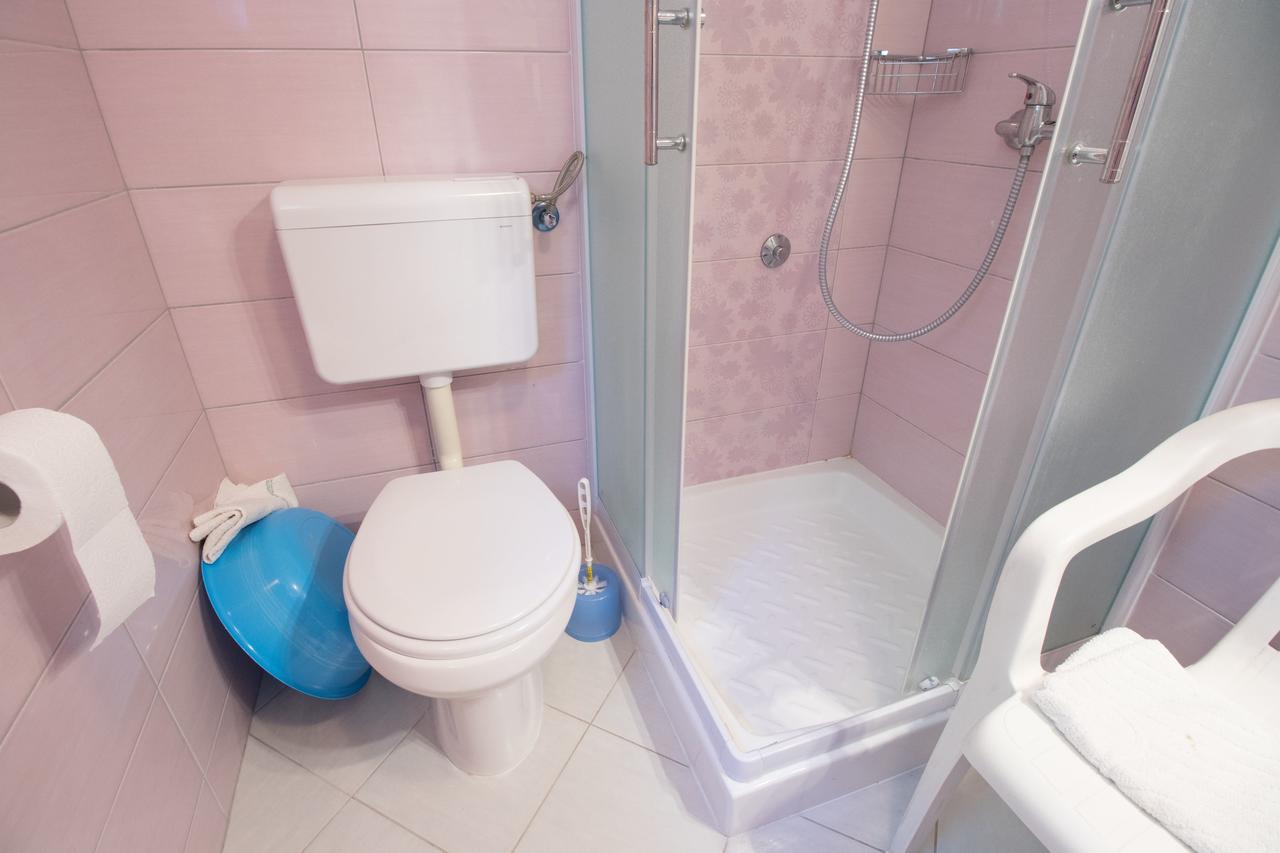 Apartment Paulina Cres Luaran gambar